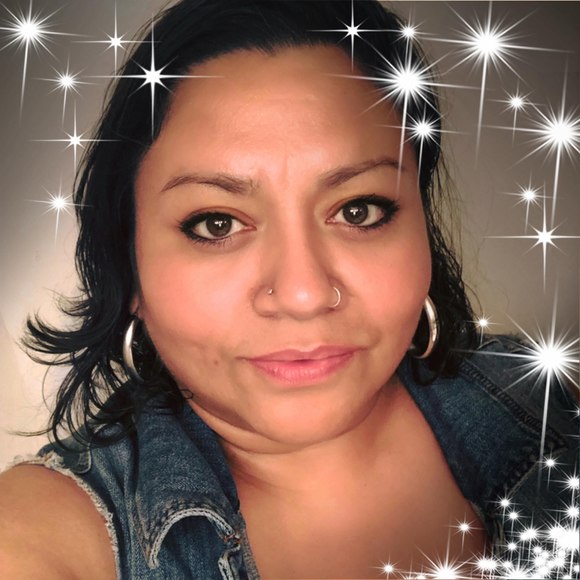 Welcome to My Closet! - Picture 1 of 1